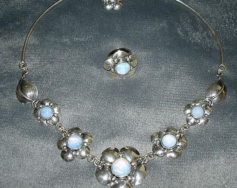 Parure in argento 925 con opale - collana e anello / Gioielli unici in argento massiccio