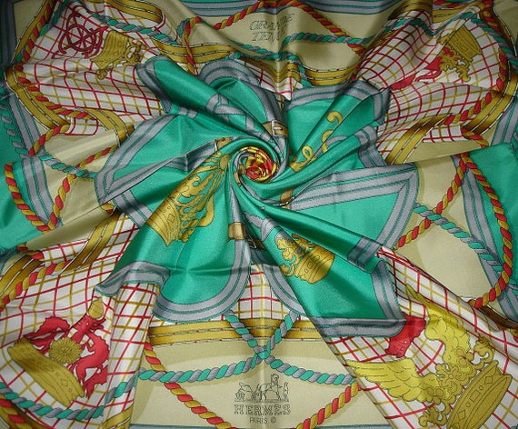 HERMES scarf "Great Dress" / Silk Scarf Hermes
