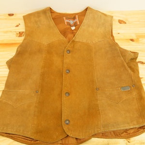 Vintage Pioneer Wear Leather Vest Size 44 Tan Color