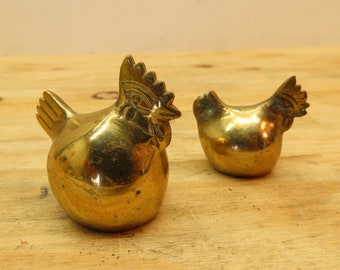 Vintage Chicken Brass Hens Paper Weight Home Decor