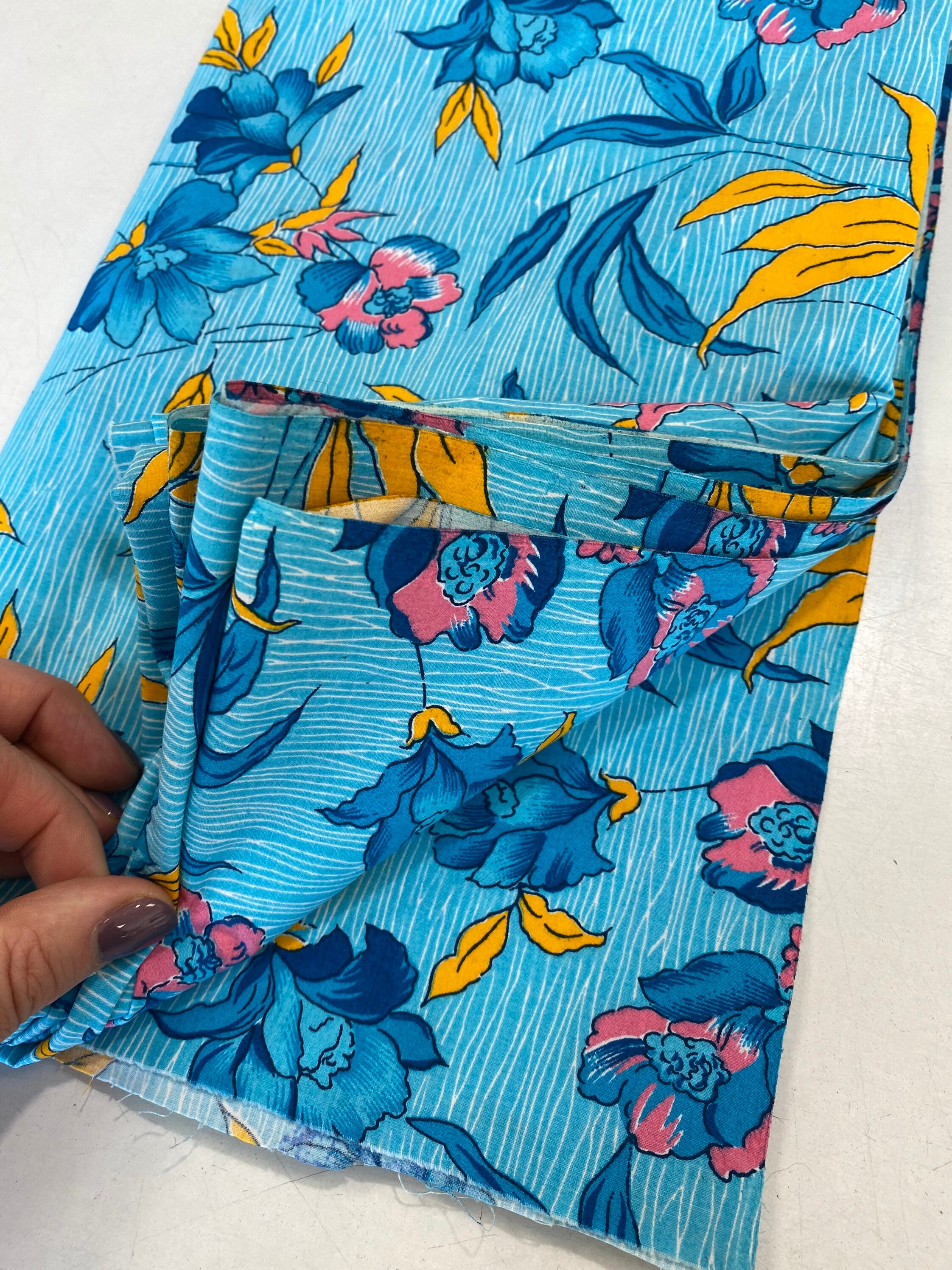 Vintage Cotton Fabric, Vintage Fabrics 60s Fashion - Etsy