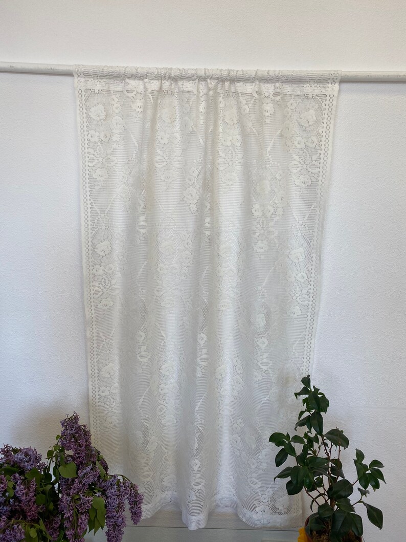Vintage Lace Curtain / Vintage Fabric / White Lace Curtain / Vintage