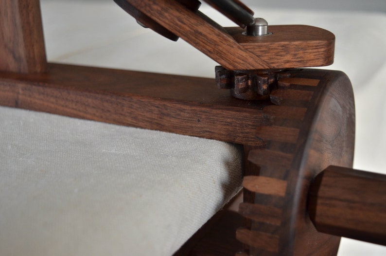 Walnut Yarn Ball Winder Etsy