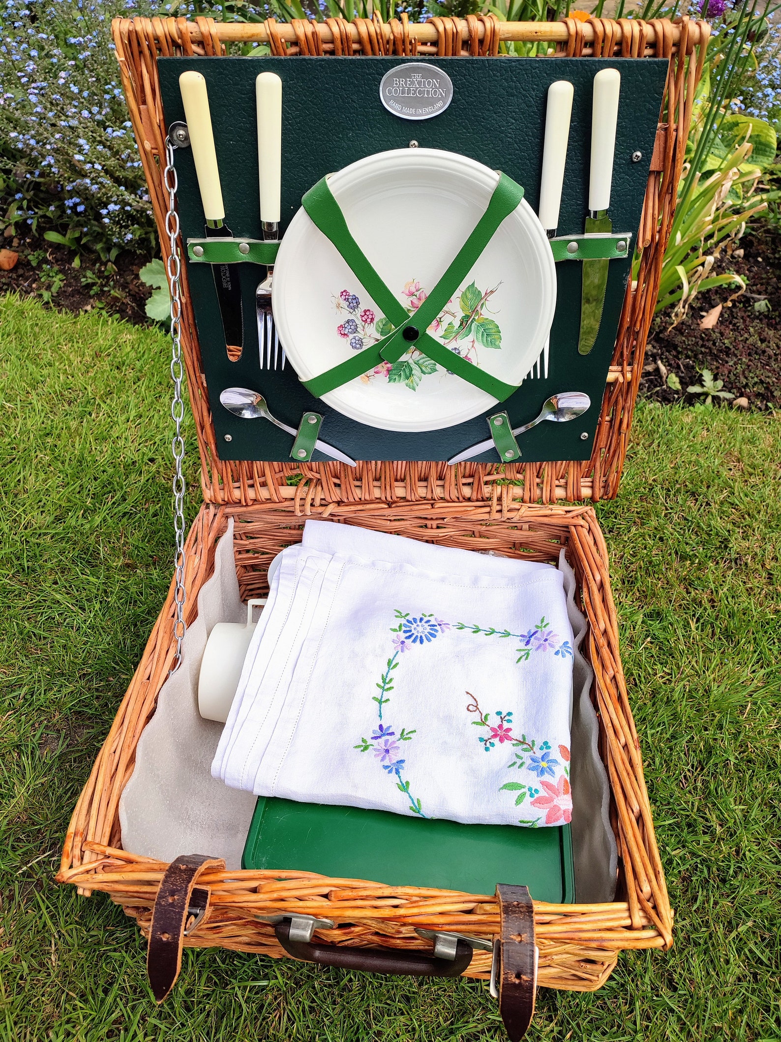 Vintage Brexton Picnic Basket Picnic Hamper Vintage Car Etsy UK