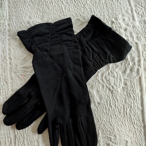 Vintage black winter gloves, black gloves, warm gloves, long gloves, ruched gloves, 1950&#39;s, rockabilly glamour, 1950s gloves, stage prop