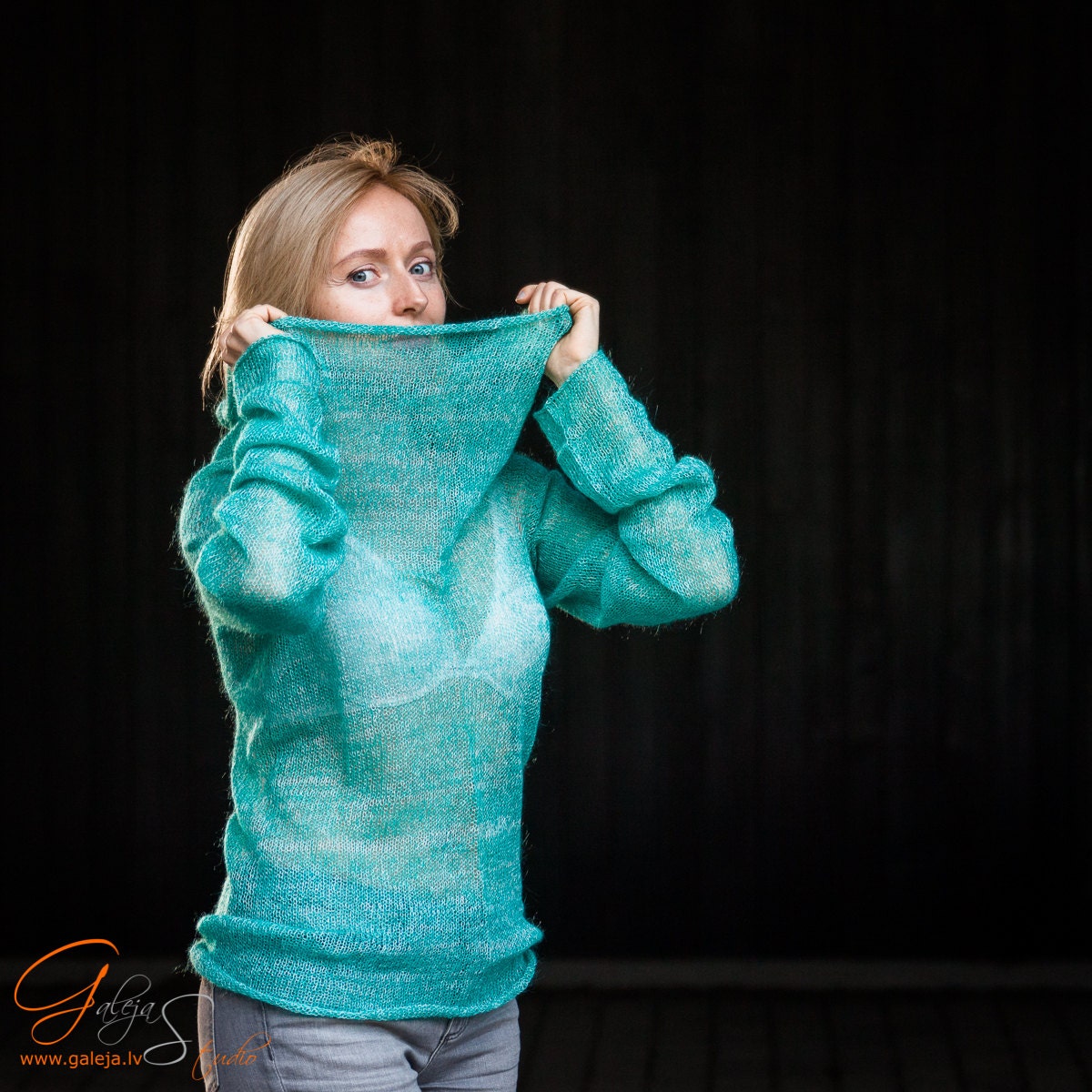 Pure Cashmere V Neck Sweater - Ocean Swell by Universal Standard