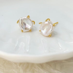 Small White petal Baroque Pearl Earrings Studs | Freshwater Keshi Pearl Earrings | Sterling Silver |