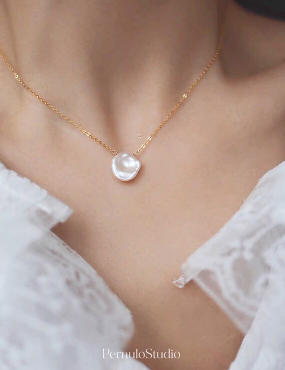 Sustainable pearl necklace online