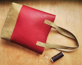 Simple Leather Tote Bag / Leather Bag / Leather Purse / Simplistic Tote / Minimalist Bag in Forest Green and Red Leather Active