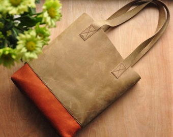 Simple Leather Two-tone Tote Bag / Leather Bag / Leather Purse / Simplistic Tote / Minimalist Bag in Green and Tan Leather