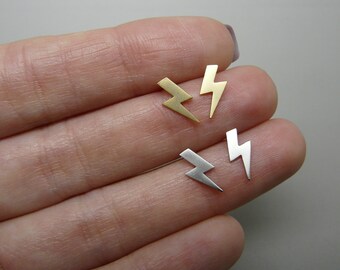 Tiny lightning bolt Earrings, Bolt Studs, Minimalist Earrings, Minimalist Studs Lightning bolt jewelry, tiny bolt earrings