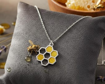 Honeycomb Necklace, Bee Charm Necklace, Nature Jewelry, Gold or Silver Honeycomb Pendant, Bee Lover Gift