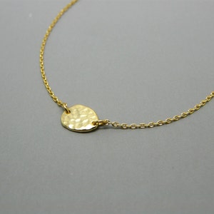 Delicate gold necklace, Hammered disc, Minimalist necklace, Everyday necklace, Dainty gold jewelry, Layering necklace