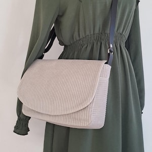Sac à main velours côtelé beige bandoulière cuir