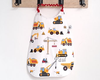 Elastic children's towel - Personalized maternal towel with first name embroidered in fabric, construction equipment, backhoe loaders, dump trucks
