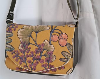 Schoudertas voor dames van khaki imitatieleer en mosterdgele Franse stof met gingko- en mimosa-patronen