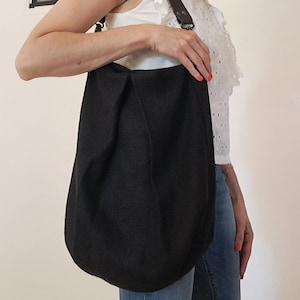 Große schwarze Hobo-Tasche aus Canvas und Leder – Lässige Tasche mit verstellbarem und abnehmbarem Griff oder Schultergurt