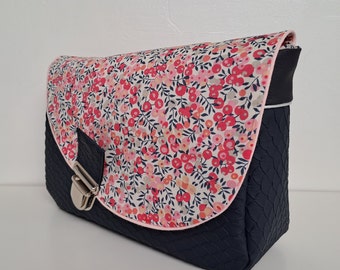 Large Liberty Tana Lawn Wiltshire pink toiletry bag - Women's beauty bag in navy tortoiseshell vegetable leather