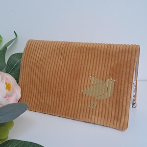 Porta-talão de cheques de veludo amarelo mostarda, pássaro dourado - Estojo de talão de cheques de salto alto personalizado