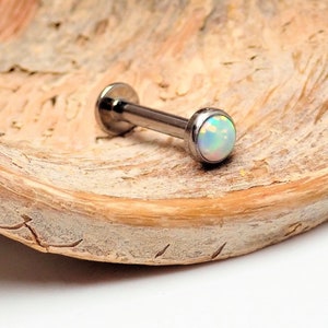 Opal Implant Titanium Internally Threaded Flatback Piercing 14g, opal size 4mm  with 14g post ,top can also be used fort 14g dermal piercing