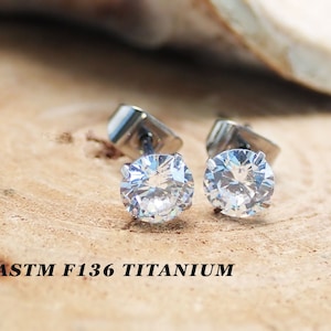 Paar titanium metalen oorbellen van implantaatkwaliteit met cz-kristallen van 4 mm, 5 mm of 6 mm, 100% hypoallergeen, gevoelig oor, anodisatie beschikbaar 20 g