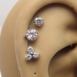3-piece Clear CZ Cluster Implant Titanium Flatback Piercing 18g, 16g, 14g, triple helix, lip, cartilage piercings
