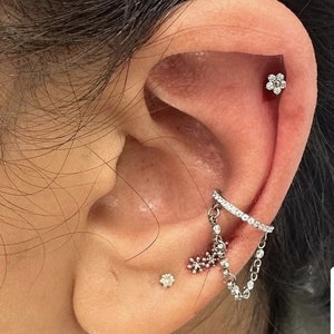 Catena pendente CZ 8 mm, 10 mm, 12 mm, Clicker in titanio · Conch/Helix / cartilagine/ · 16g Impianto in titanio ipoallergenico