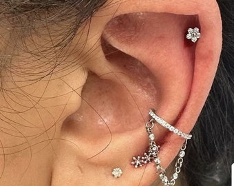 チタンダングルチェーンクリッカー：CZコンクヘリックス軟骨ピアス
