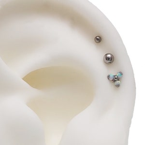 Push Fit Trio Opalite White & Titanium Balls Implant Titanium Piercing 20g, 18g, 16g, 14g, cartilage, helix, lip piercing