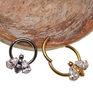 Implant Grade Titanium Bee Daith Septum Hinged Clicker Hoop Implant Grade Titanium Bee Daith Septum Hinged Clicker Hoop