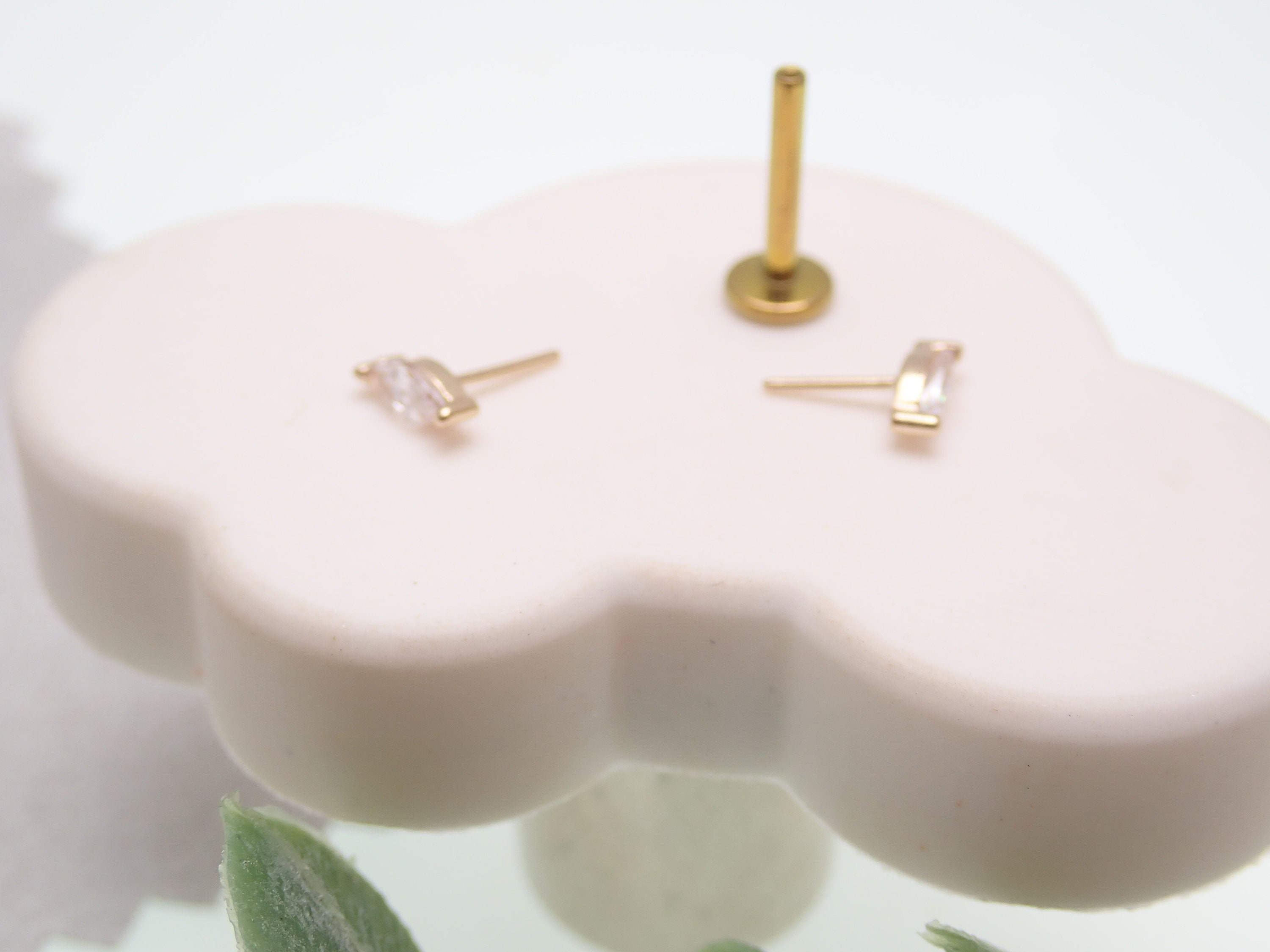 Threadless Pin 14K Threadless Push Pin Rectangle , Flat Back is Titanium ,ideal for ...