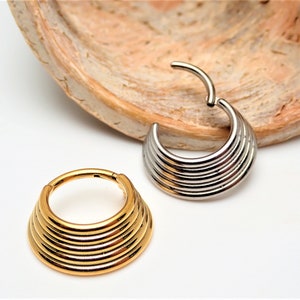 5-Tier Stack Hinged Titanium Clicker · Septum/Daith/Helix · 16g/14g Hoop