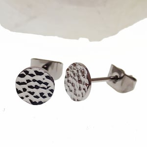 Pair of Flat Hammered 6mm Disc Hypoallergenic Implant Titanium Hypoallergenic Earrings - For Sensitive Ears