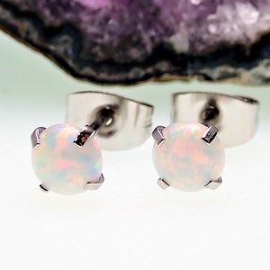 3 Paar Sonne & Eis Synthetischer Opal Edelstahl Post Ohrstecker Packung mit 3 Paaren, Prong Set Opalohrstecker hypoallergen