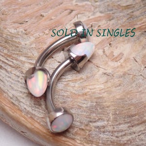 16G (1,2 mm) Titan Innengewinde Curve Bar Feueropal 4 mm Flat End & Cone Spike Opalende, vertikale Lippe, Augenbraue, Helix, Bauch