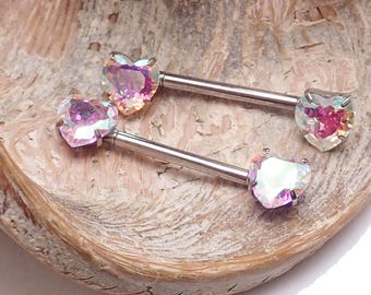Piercing para pezón en forma de corazón de 14 mm y 14 g, titanio de grado implante con rosca interna y circonitas AB rosas.