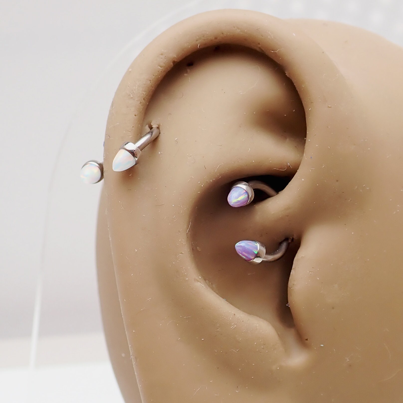 Horseshoe daith earrings deals