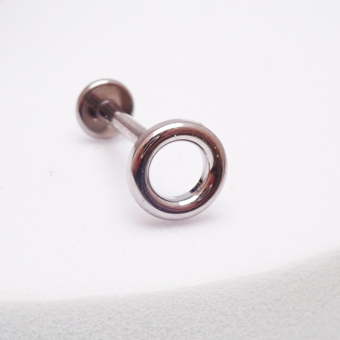 Interally Threaded Internally Threaded, Implant Titanium Flatback Circle Top Piercing ...