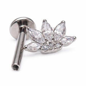 Lotus CZ Implant Titanium, Internally Threaded Flatback Piercing 18g, 16g, 14g