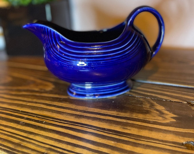 Vintage Homer Laughlin Fiesta Pottery Cobalt Blue Open Sauce Gravy Boat 18 oz. Pourable Spout with Handle