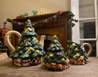 Majolica Style Christmas 3 Piece Tea Set, Tea Pot, Sugar dish, Creamer, Christmas Tree