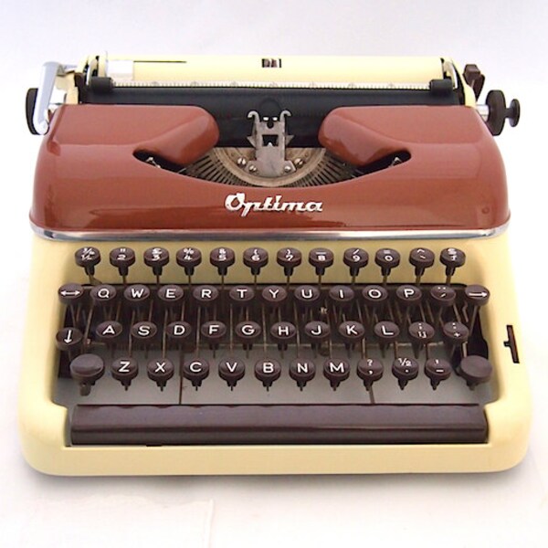 Olympia Optima Progress Elite typewriter, 1950’s, Vanilla and brown typewriter, rare typewriter, German typewriter.