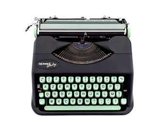 SALE!* Hermes Baby Schreibmaschine, 1950er Jahre Vintage Schreibmaschine, ultraportable und manuelle Schreibmaschine, schwarze Schreibmaschine, französische Azerty Tastatur