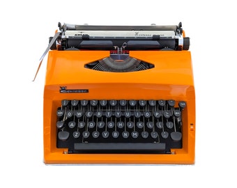 SALE!* Vintage Adler Contessa De Luxe typewriter, an original orange typewriter with a qwerty keyboard, typewriter from 1970s