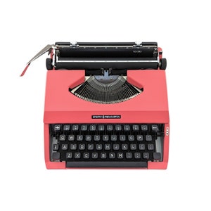 Sale!* Vintage Pink Sperry Remington 10/30 Typewriter - Working Condition - Perfect Gift for Writers - 1970s Retro Decor