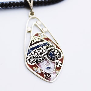 Pendant &quot;Face&quot;, Cloisonne enamel, handmade, unique, sterling silver 925