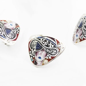 Ring &quot;woman with hood&quot; cloisonne enamel, handmade, unique, pure silver 925