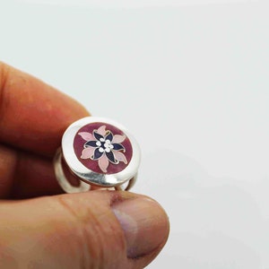 Edelweiss Ring. Cloisonne Emaille,Handgemachte Schmuck, Unikat,Sterling Silber