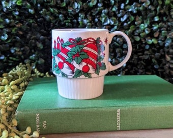 Vintage, Midcentury Christmas Teacup, Vintage Midcentury Christmas Coffee Mug, Midcentury Christmas