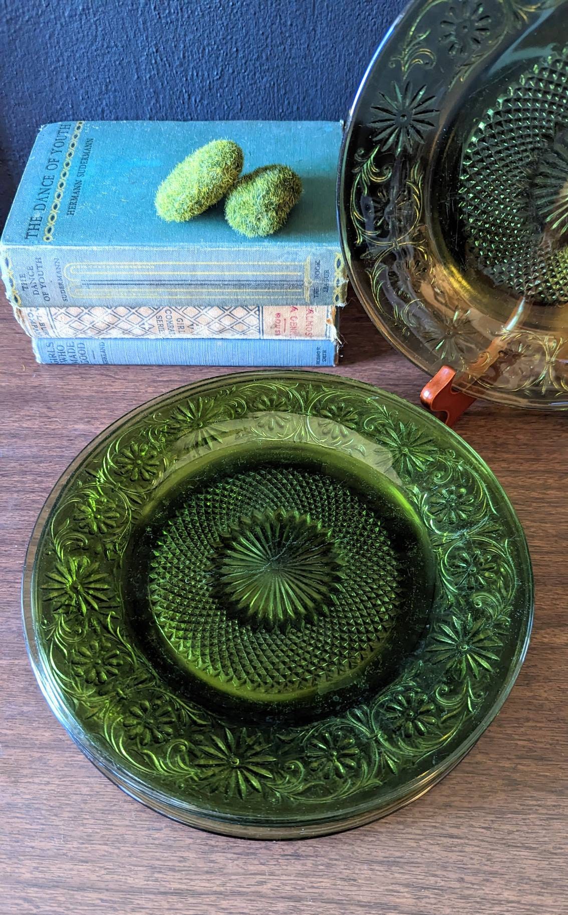 Antique Green Depression Glass Daisy Dinner Plates Antique Green